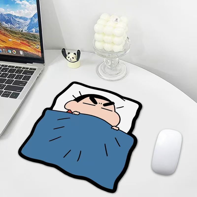 HOT Sale Cute Crayon Shinchan  - Esports Gaming Desk recension och pris