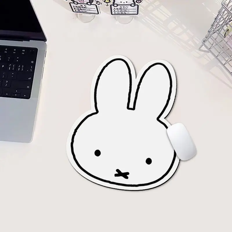 Kawaii Miffy Rabbit Shaped Mou - Esports Gaming Desk recension och pris